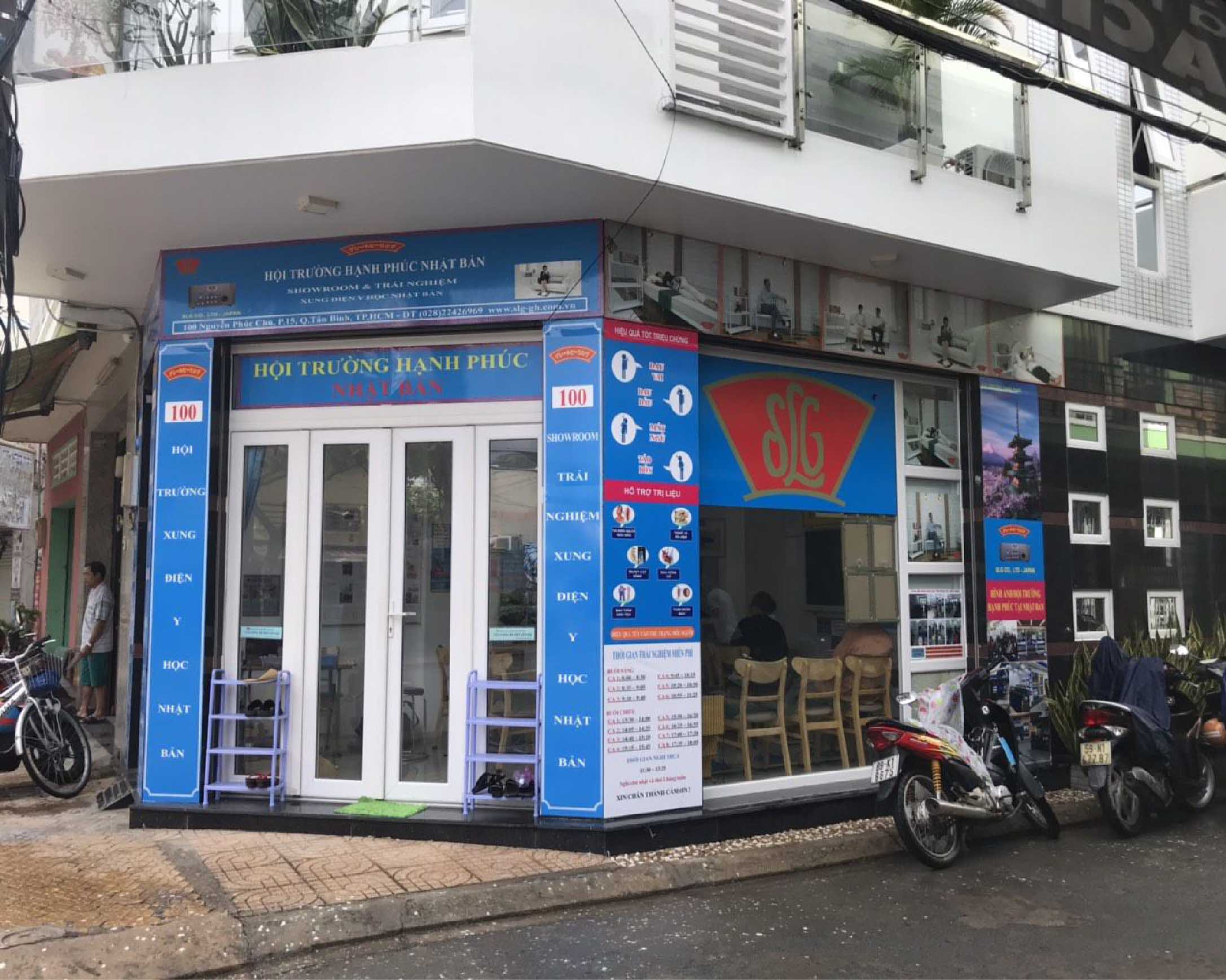 Showroom trải nghiệm tại Việt Nam